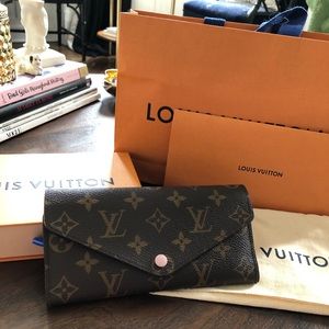 Louis Vuitton Josephine Wallet - Rose Ballerine